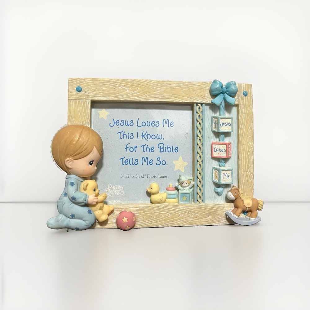 "Jesus Loves Me" Precious Moments by Enesco 1999 Photo Frame